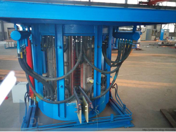 中频无芯感应熔炼炉 中频无芯感应熔炼炉